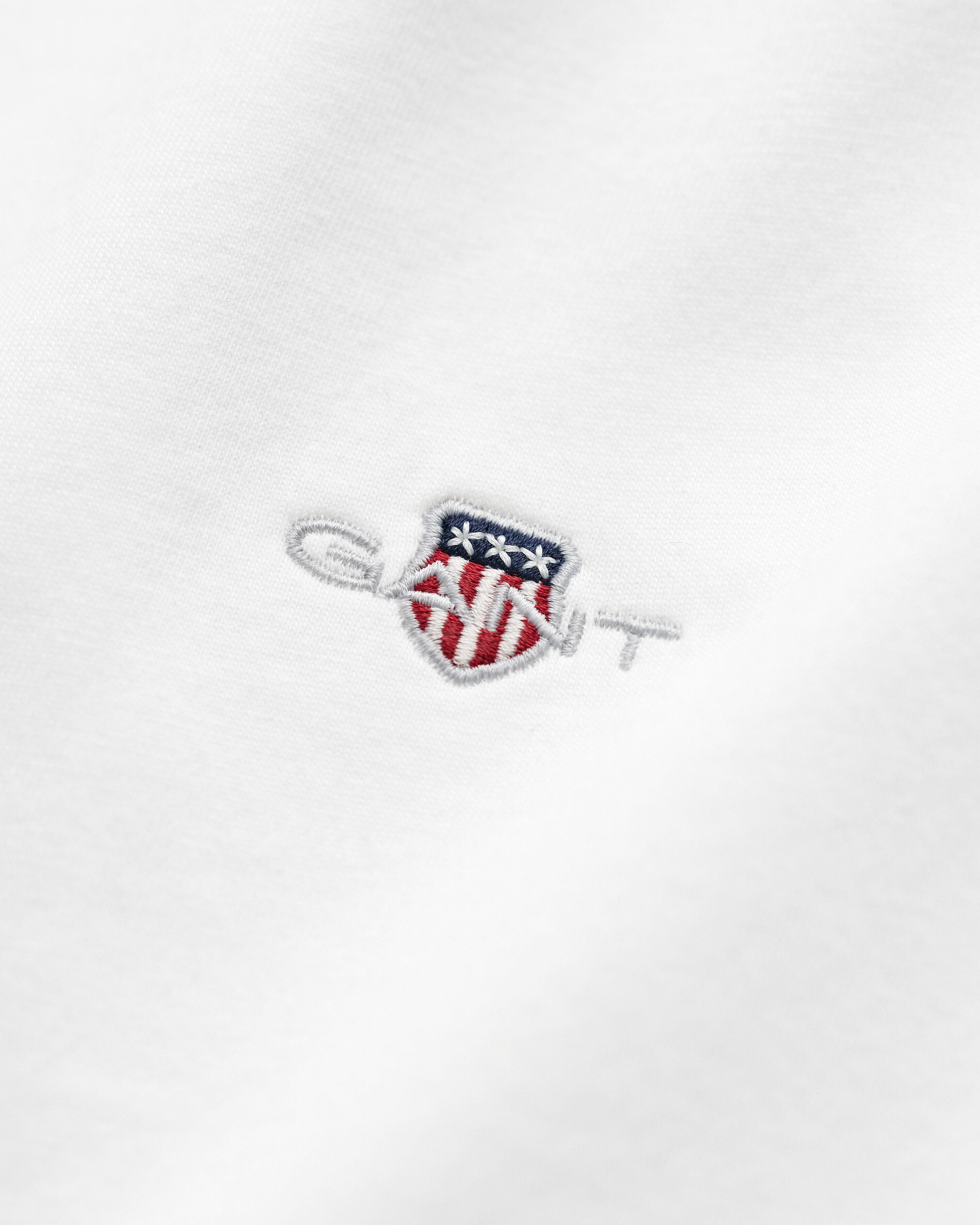 REG SHIELD SS T-SHIRT-WHITE