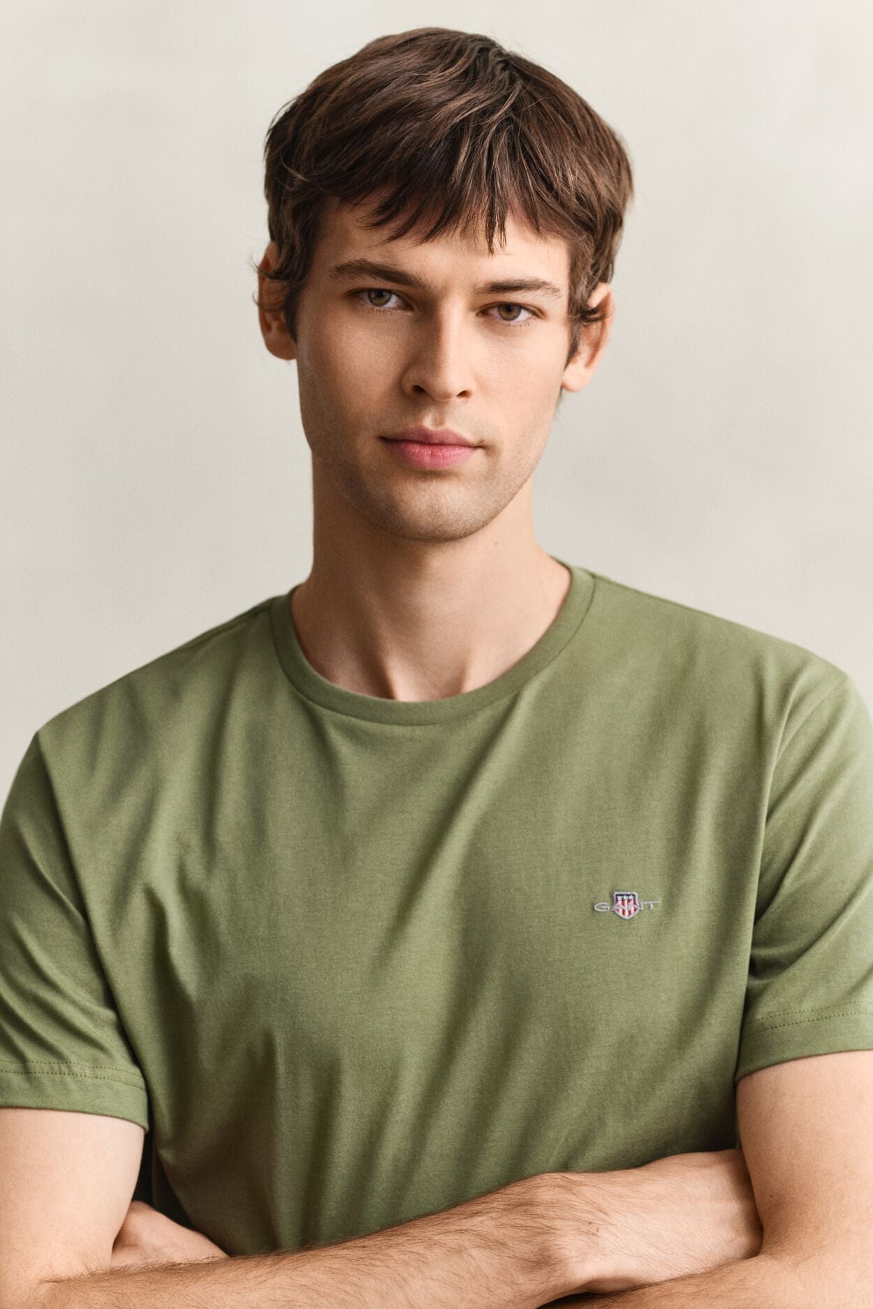 REG SHIELD SS T-SHIRT-DRY HERB GREEN