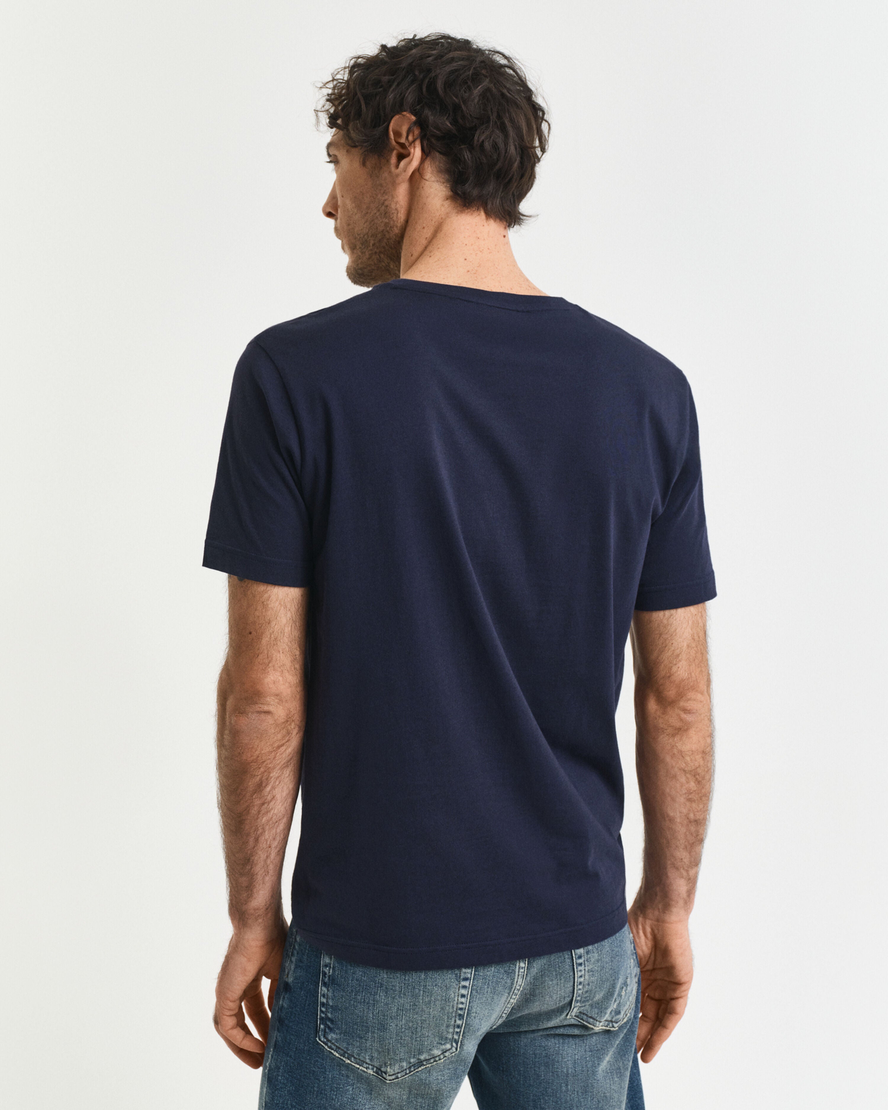 REG ARCHIVE SHIELD SS T-SHIRT-EVENING BLUE