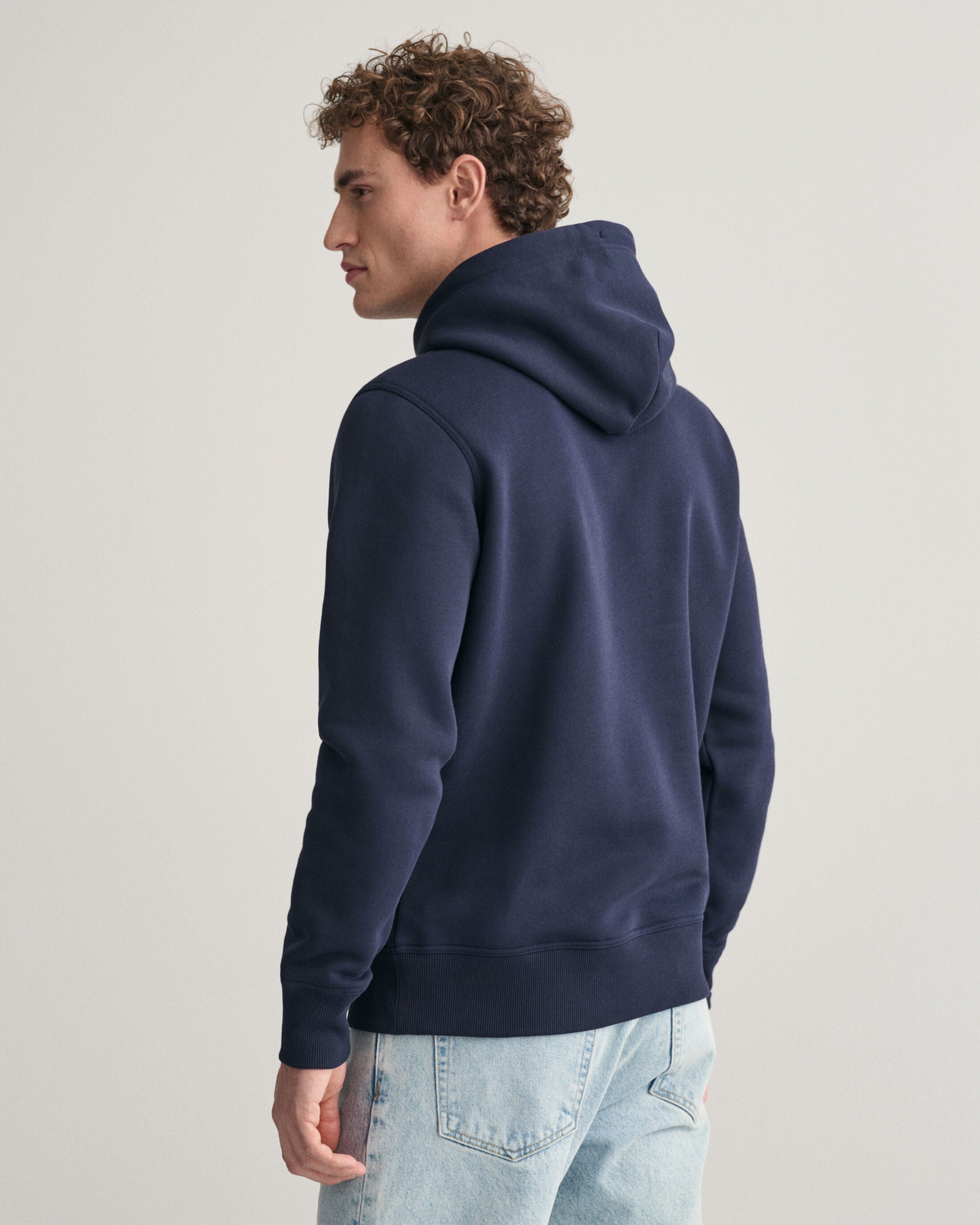 REG MEDIUM ARCHIVE SHIELD HOODIE-EVENING BLUE