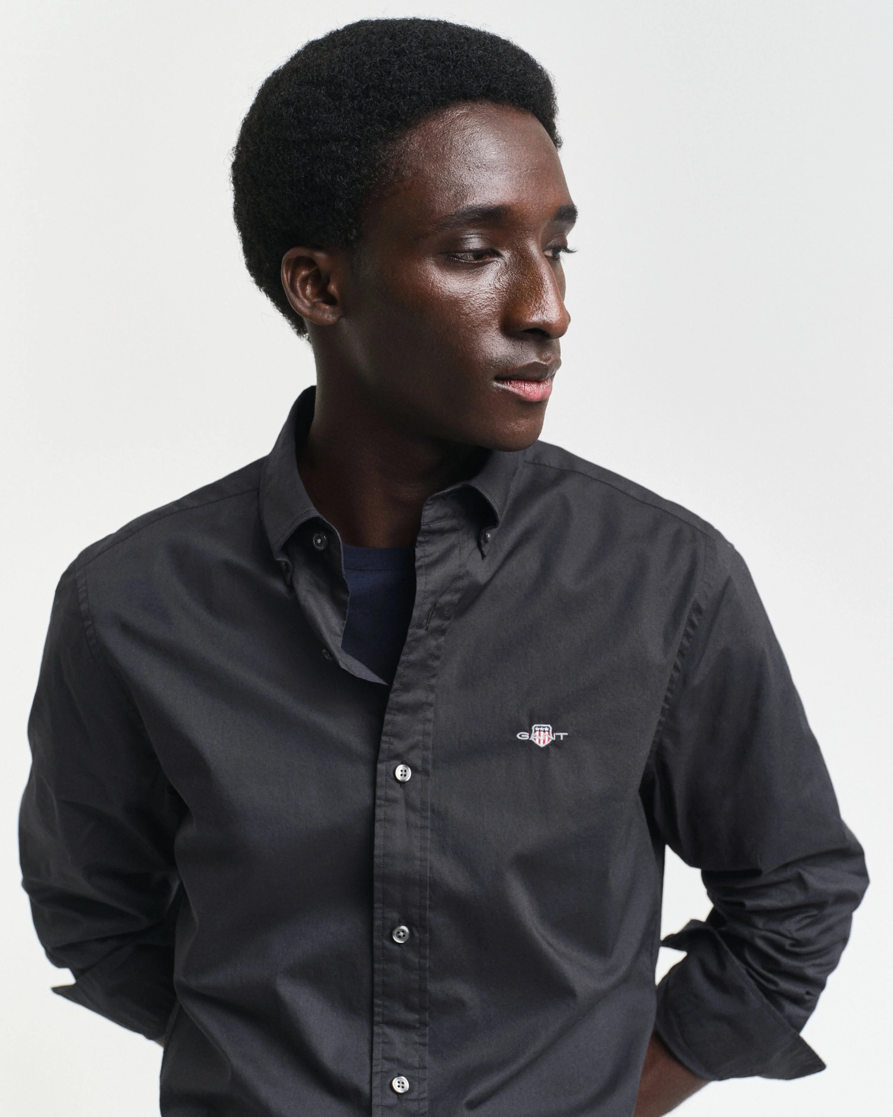SLIM CLASSIC POPLIN SHIRT-BLACK