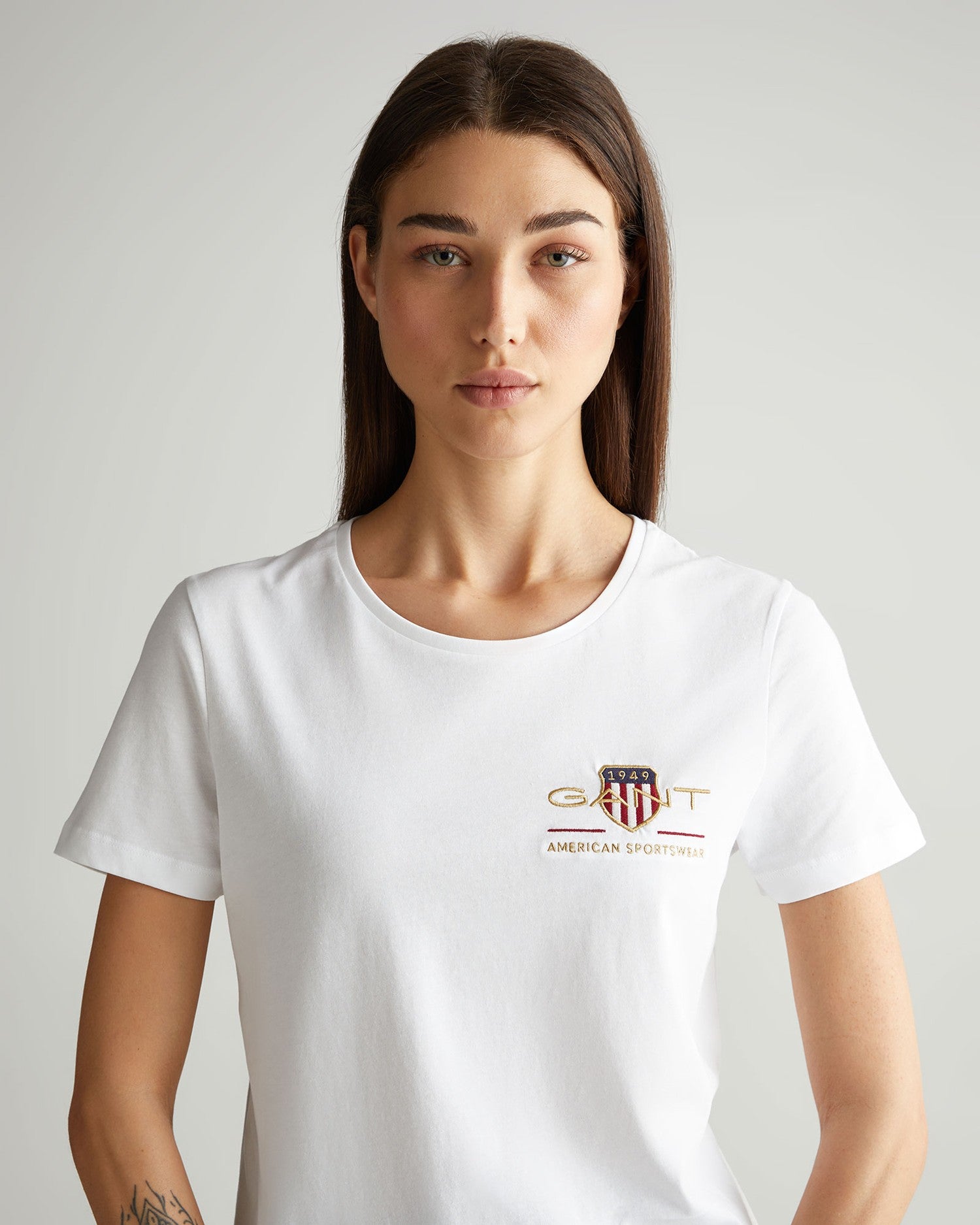 ARCHIVE SHIELD SS T-SHIRT-WHITE