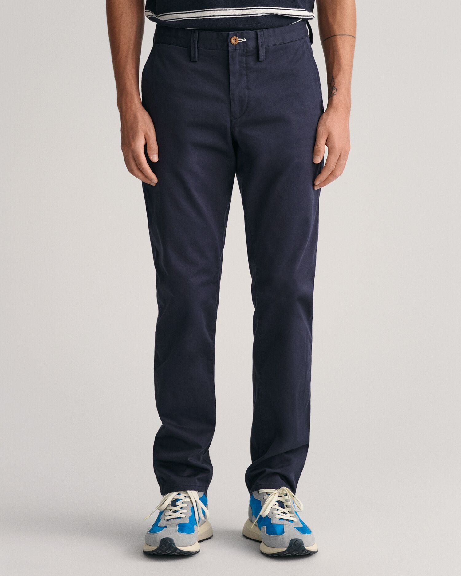 SLIM TWILL CHINOS-MARINE
