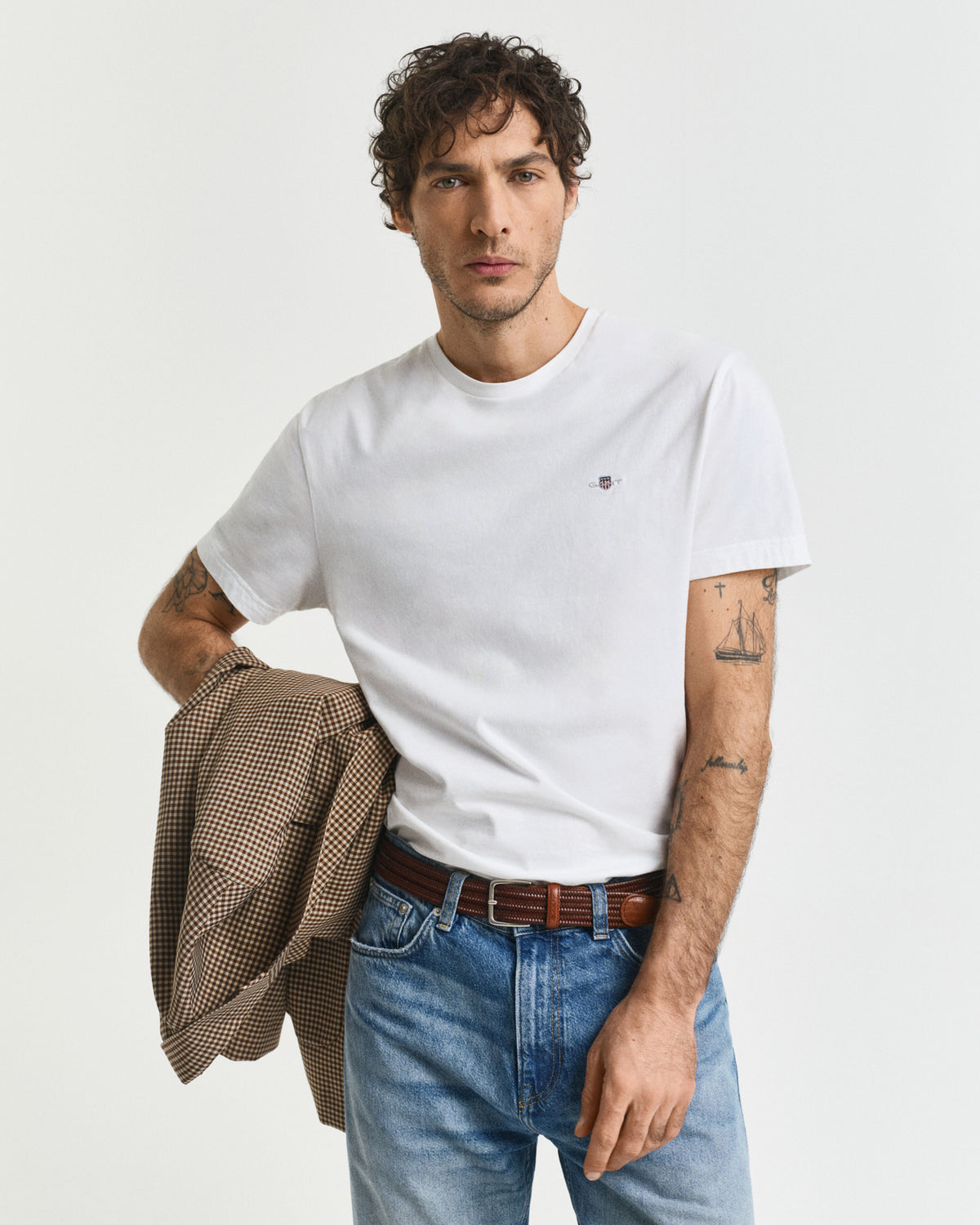 REG SHIELD SS T-SHIRT-WHITE