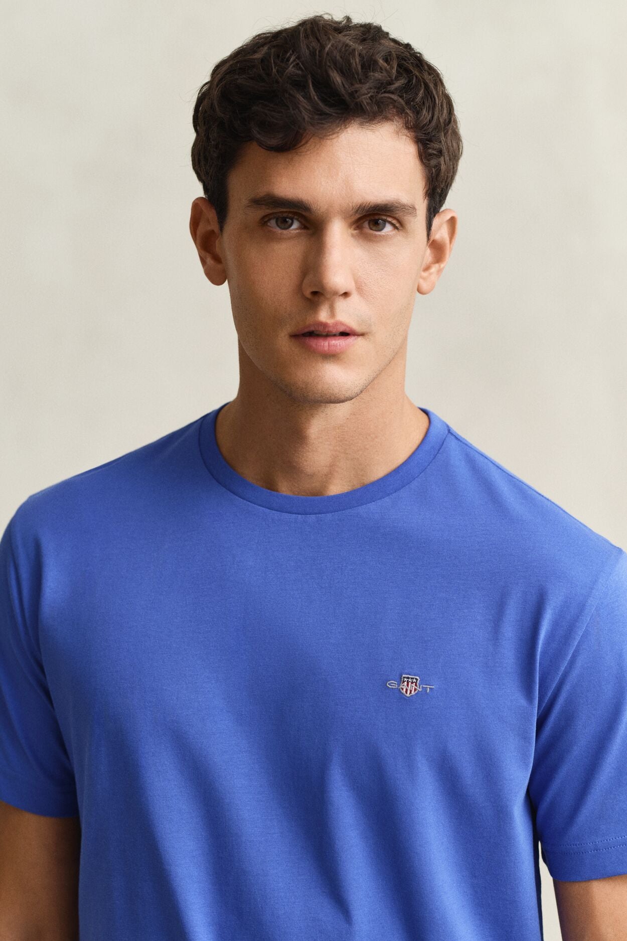 REG SHIELD SS T-SHIRT-BRIGHT BLUE