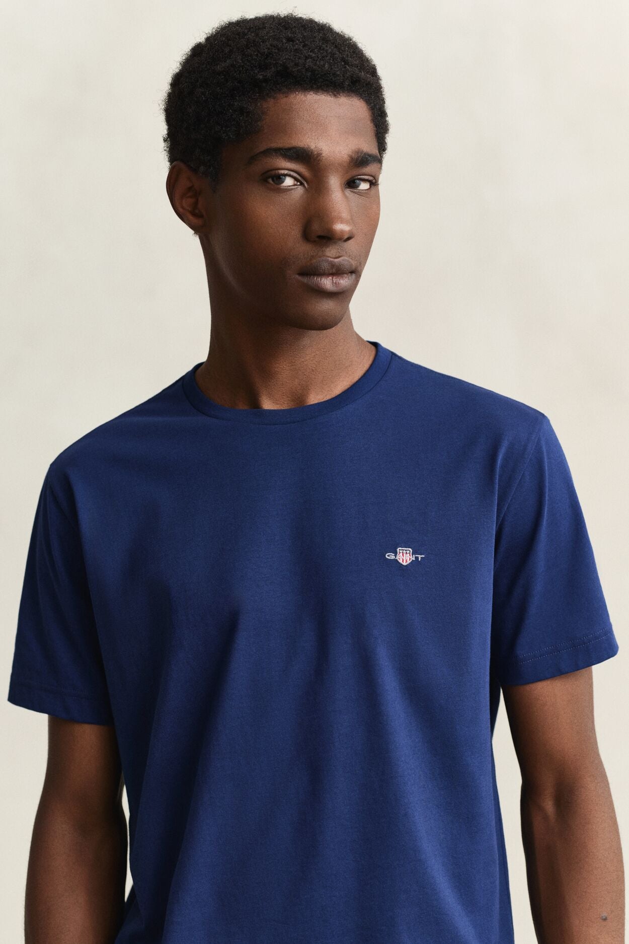 REG SHIELD SS T-SHIRT-RICH NAVY