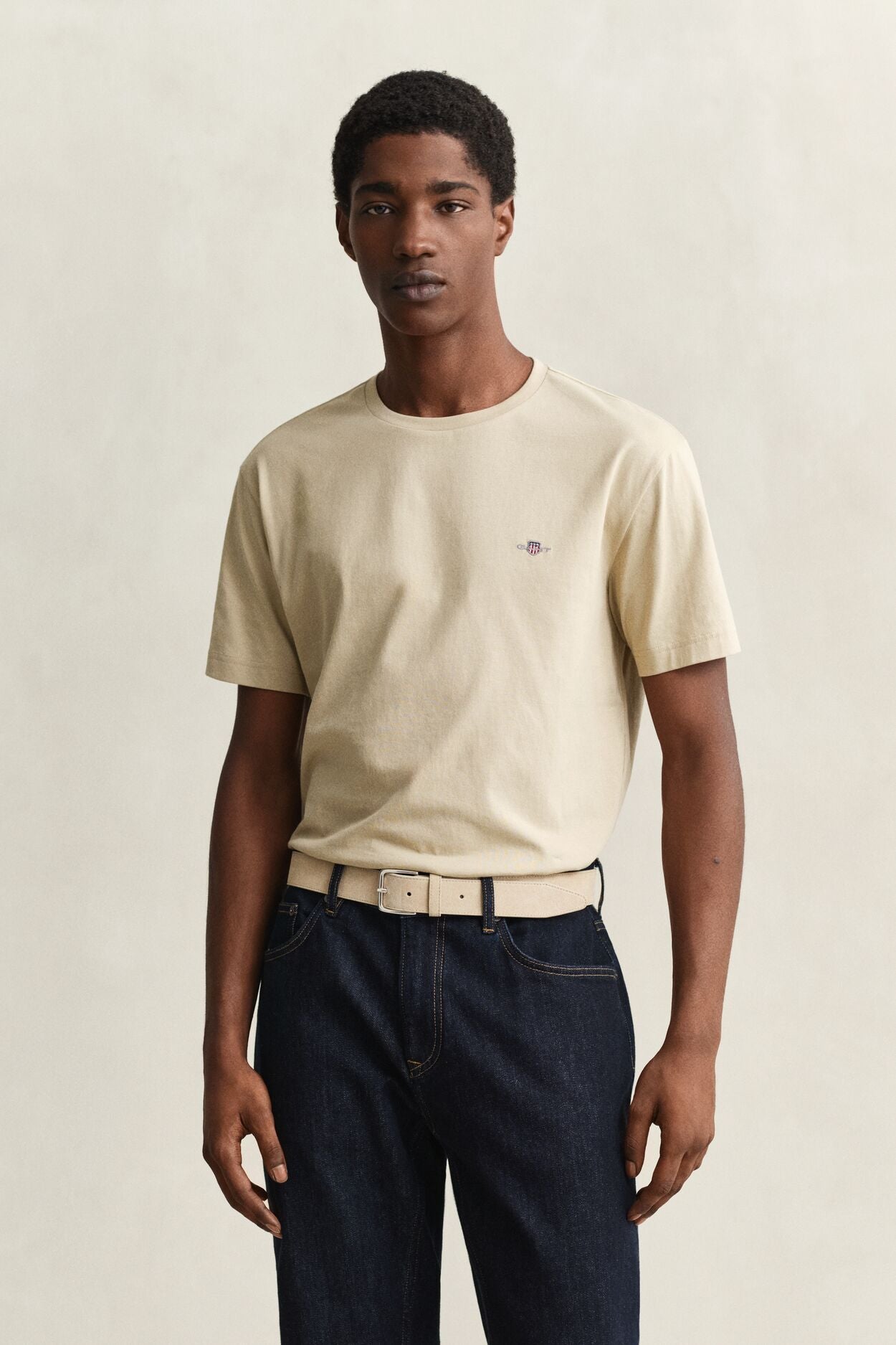 REG SHIELD SS T-SHIRT-KHAKI