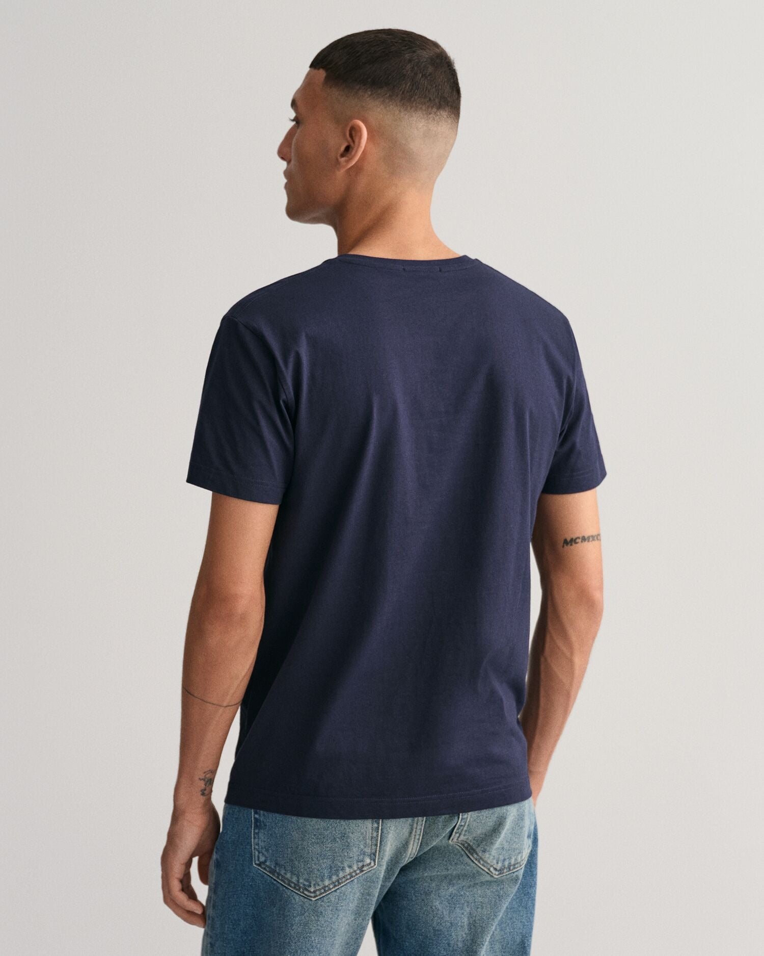 SLIM SHIELD V-NECK T-SHIRT-EVENING BLUE