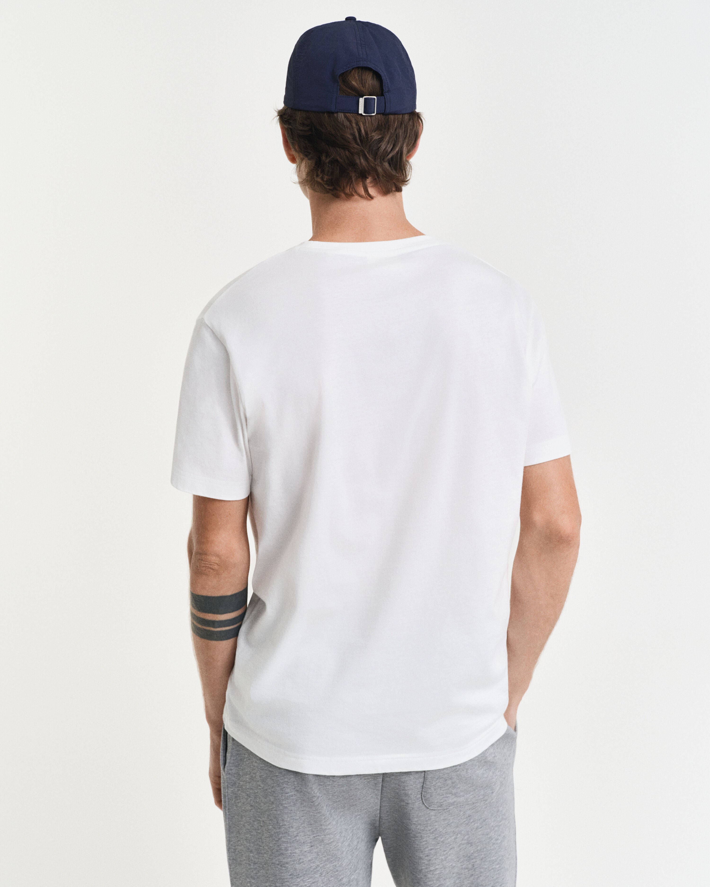 REG ARCHIVE SHIELD SS T-SHIRT-WHITE