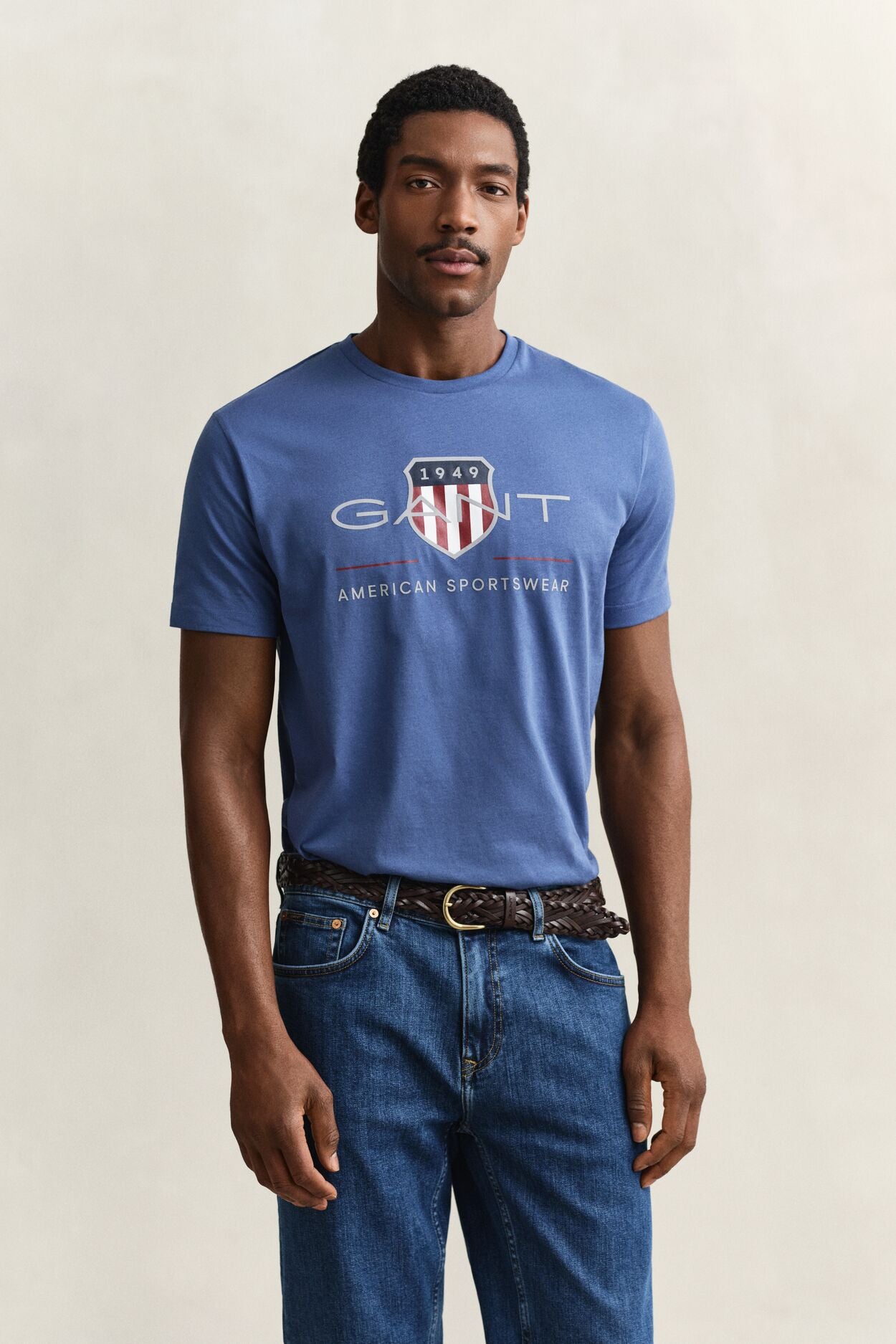 REG ARCHIVE SHIELD SS T-SHIRT-VINTAGE BLUE