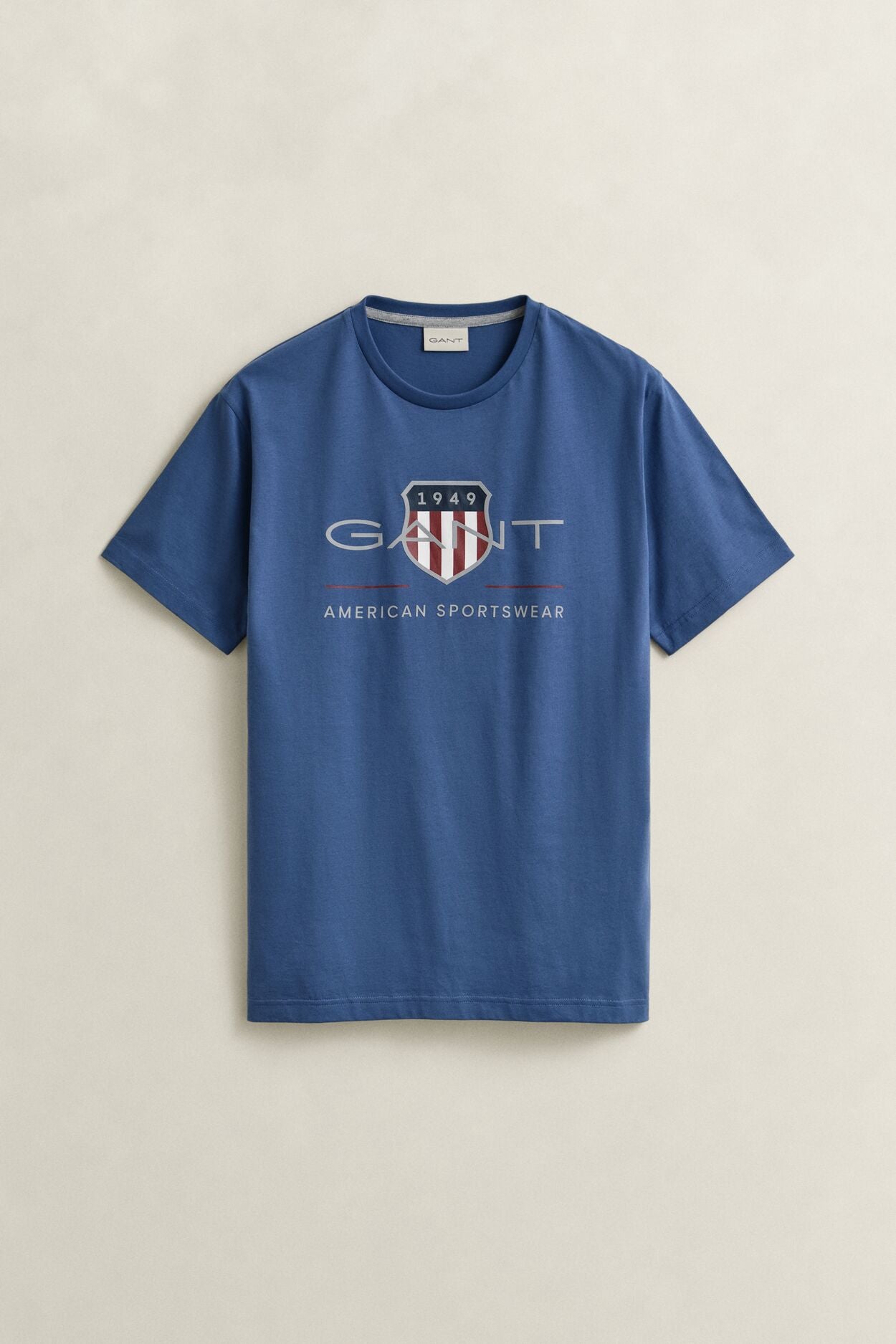 REG ARCHIVE SHIELD SS T-SHIRT-VINTAGE BLUE