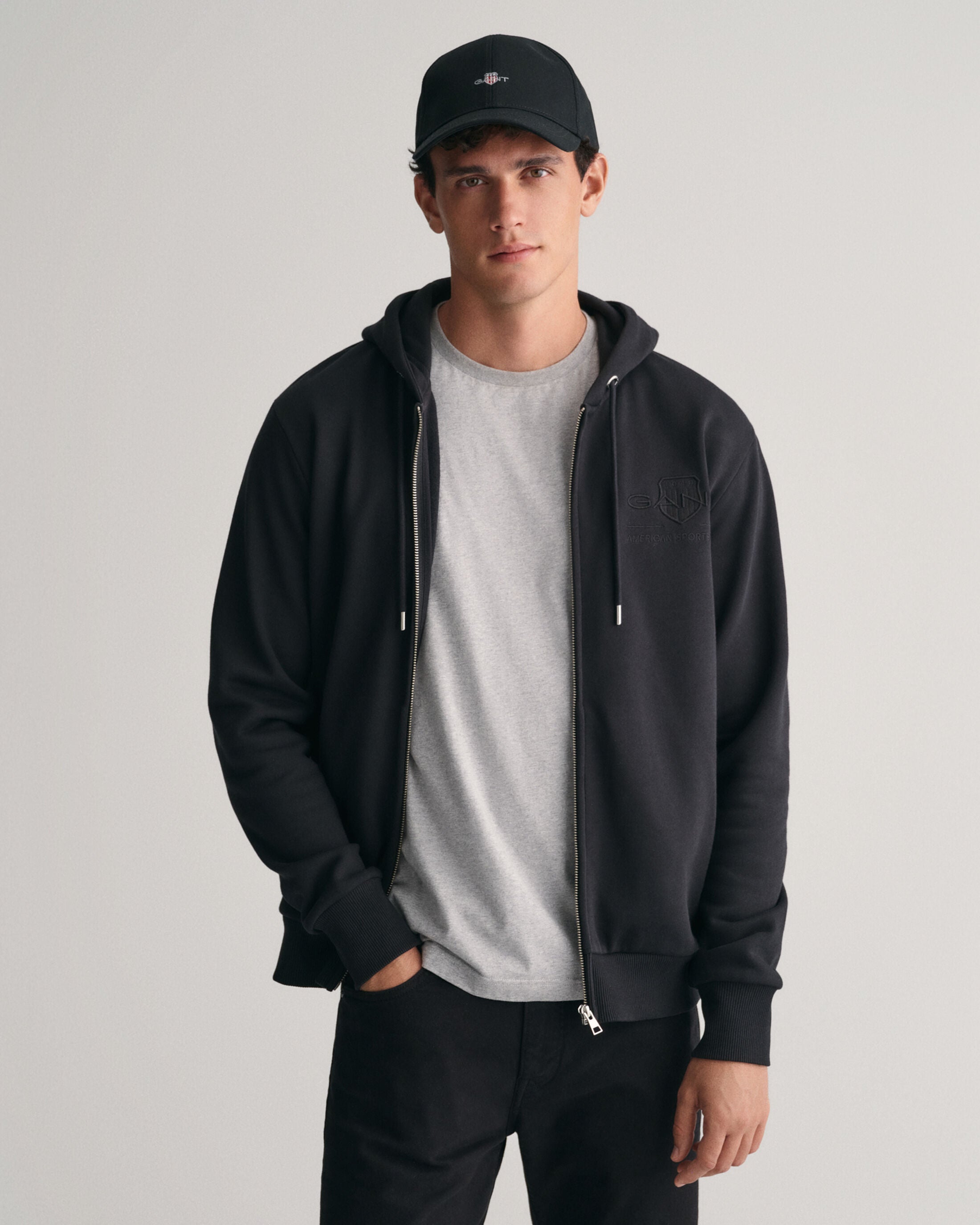 REG TONAL SHIELD FULL ZIP HOODIE-BLACK
