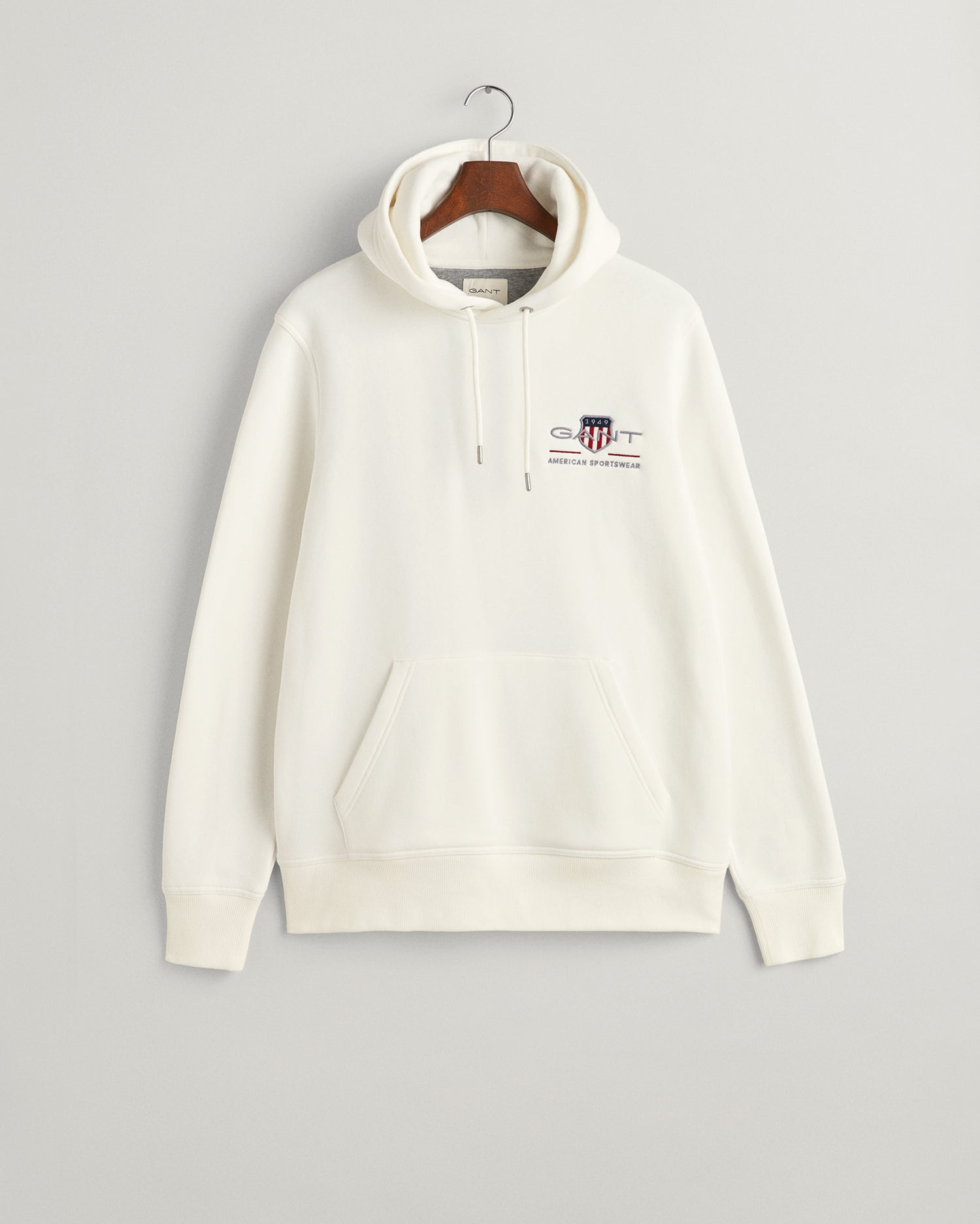 REG MEDIUM ARCHIVE SHIELD HOODIE-EGGSHELL