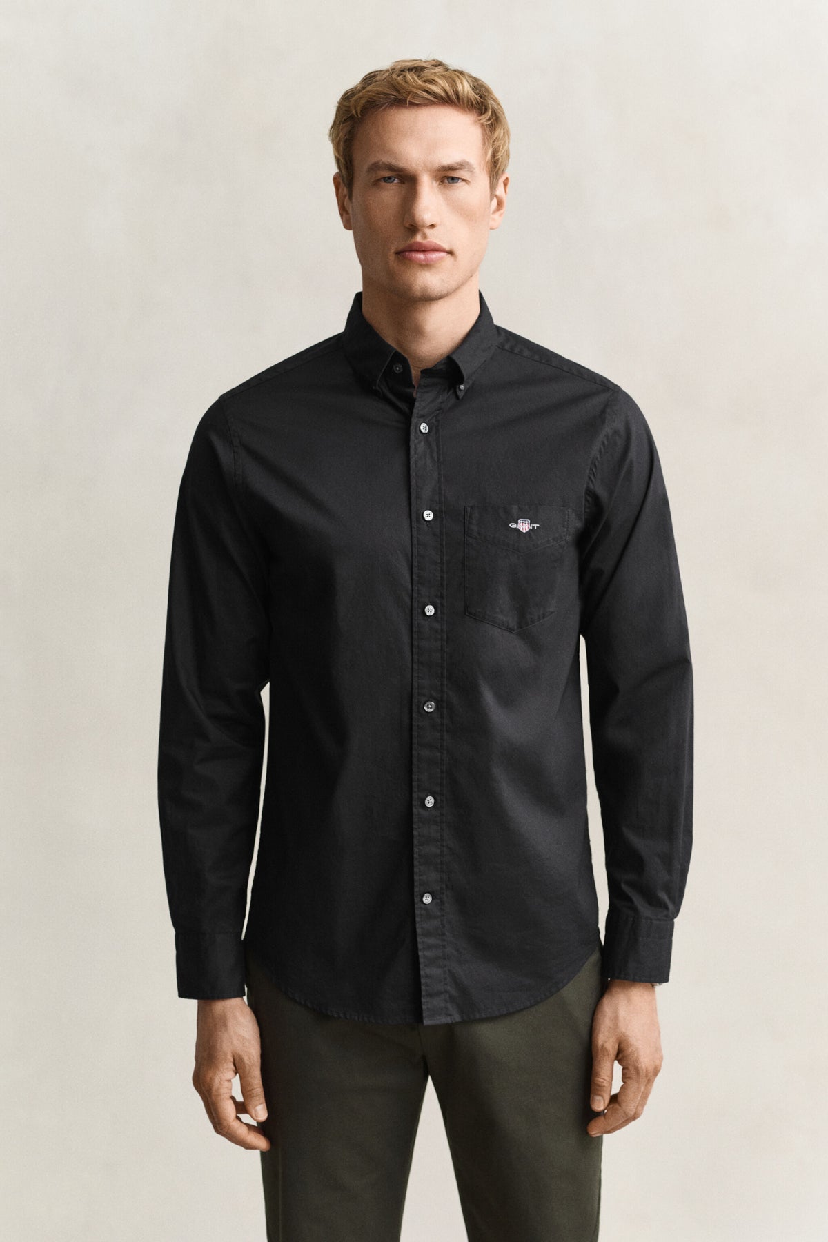 REG CLASSIC POPLIN SHIRT-BLACK