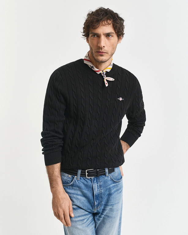 COTTON CABLE C-NECK-BLACK