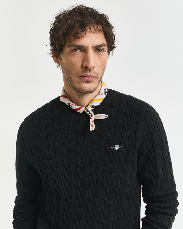 COTTON CABLE C-NECK-BLACK
