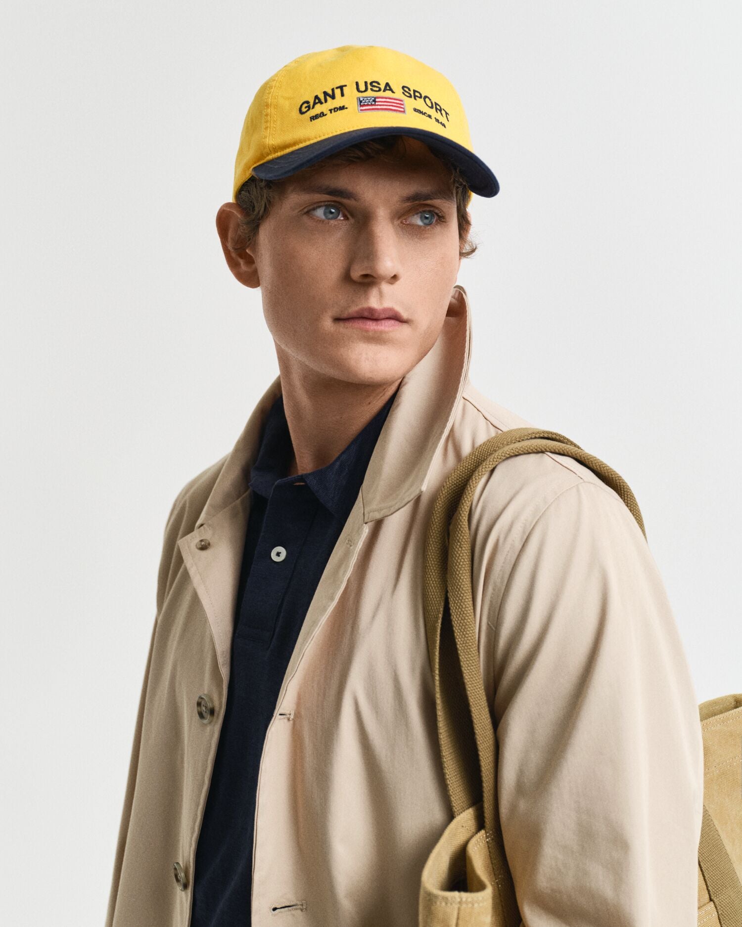 CONTRAST VISOR WASHED CAP-BRIGHT YELLOW