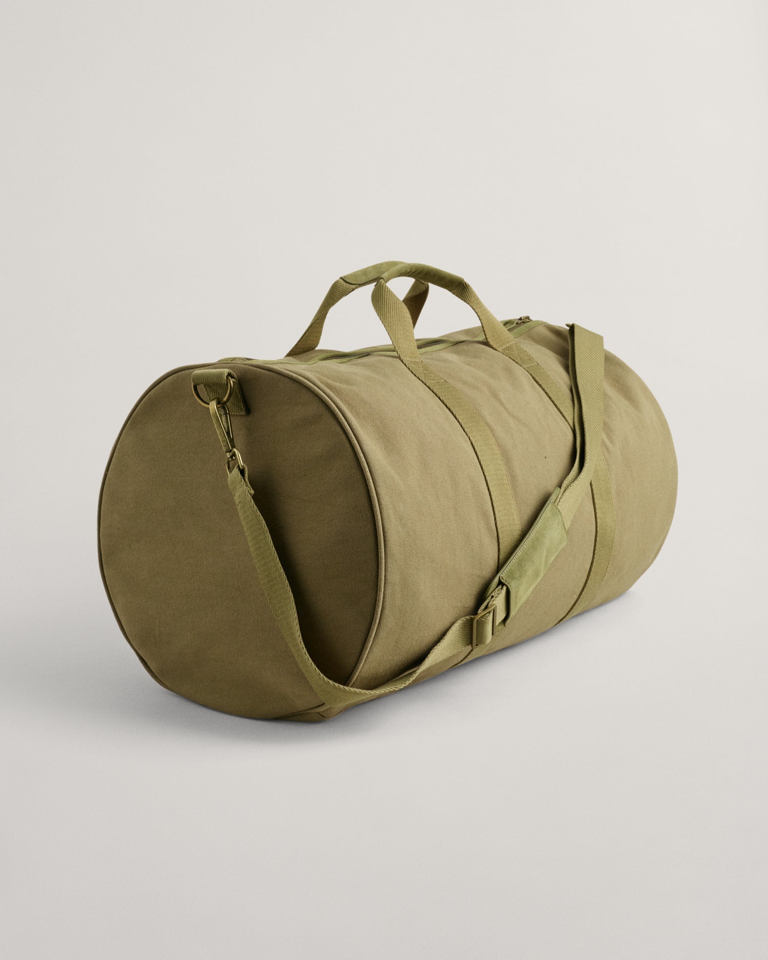 TONAL SHIELD DUFFLE BAG-WARM SURPLUS GREEN