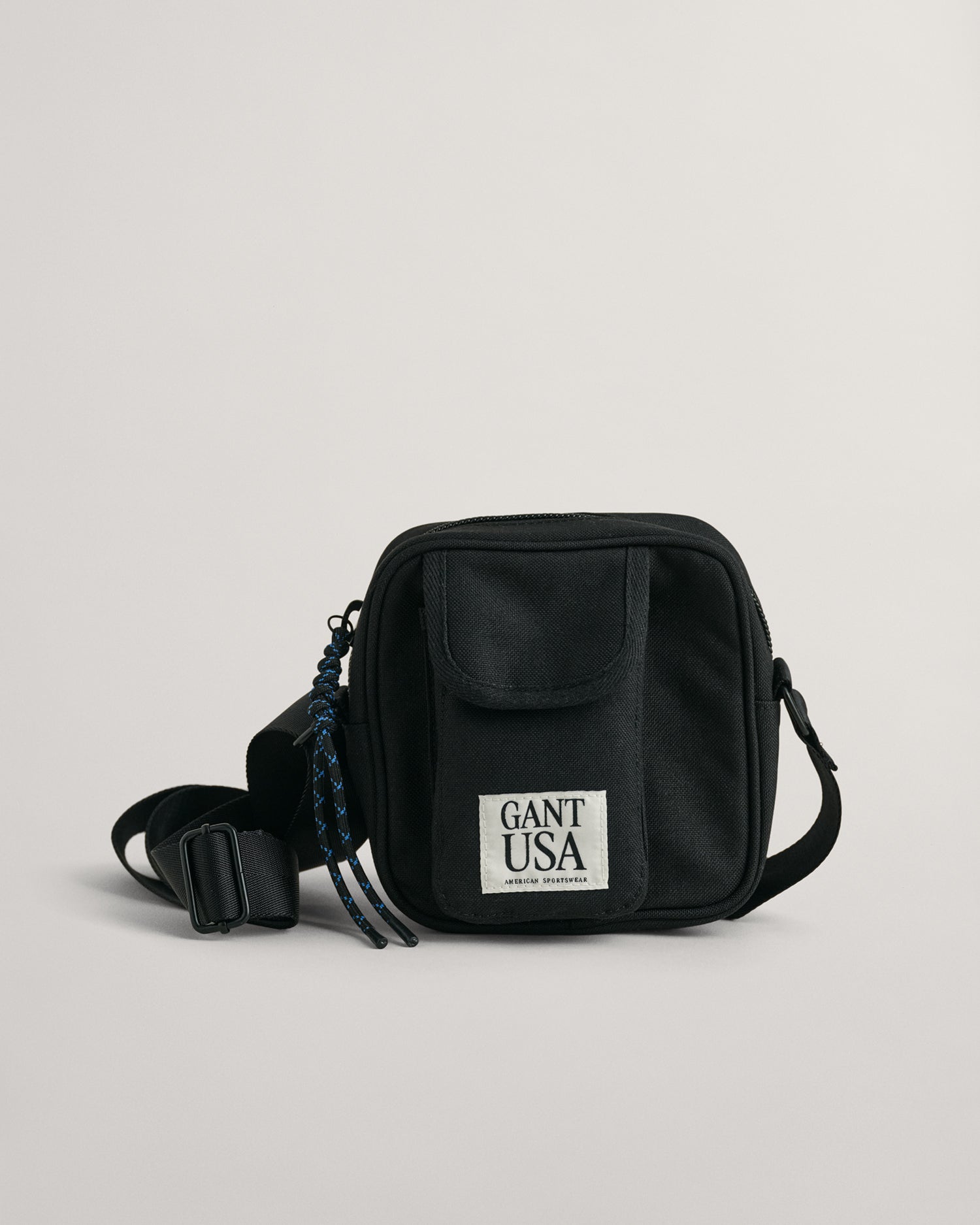 UNISEX. GANT USA CROSSBODY BAG-EBONY BLACK